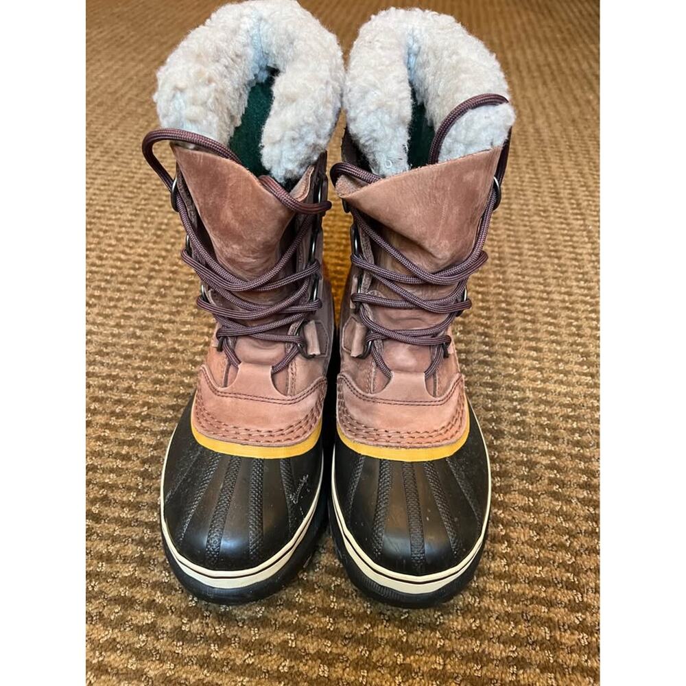 Sorel Caribou Women’s Waterproof Boots. Size 6. EUC!